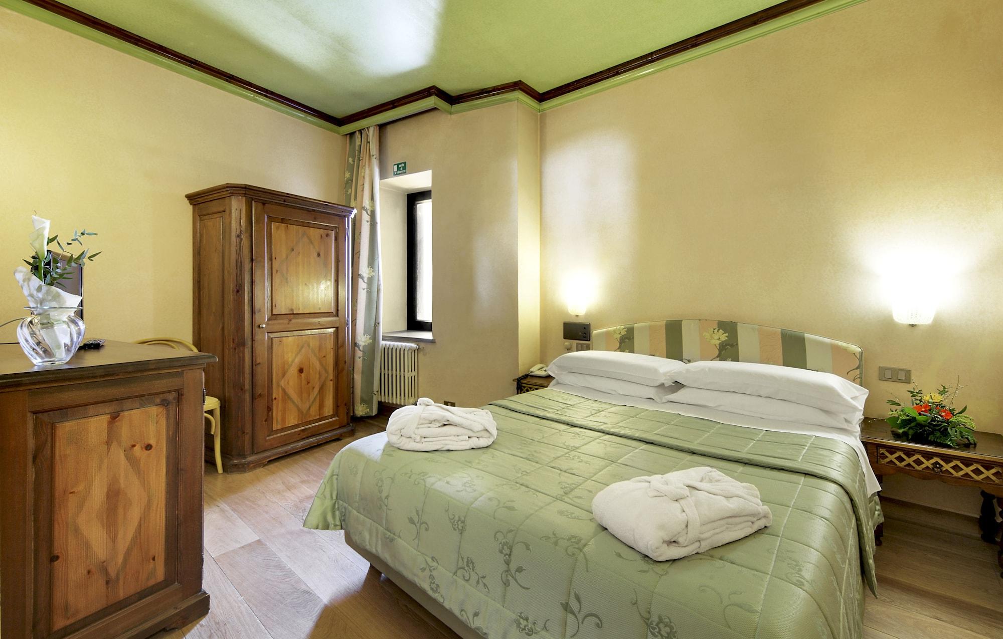 Hotel Club Relais Des Alpes Madonna Zewnętrze zdjęcie