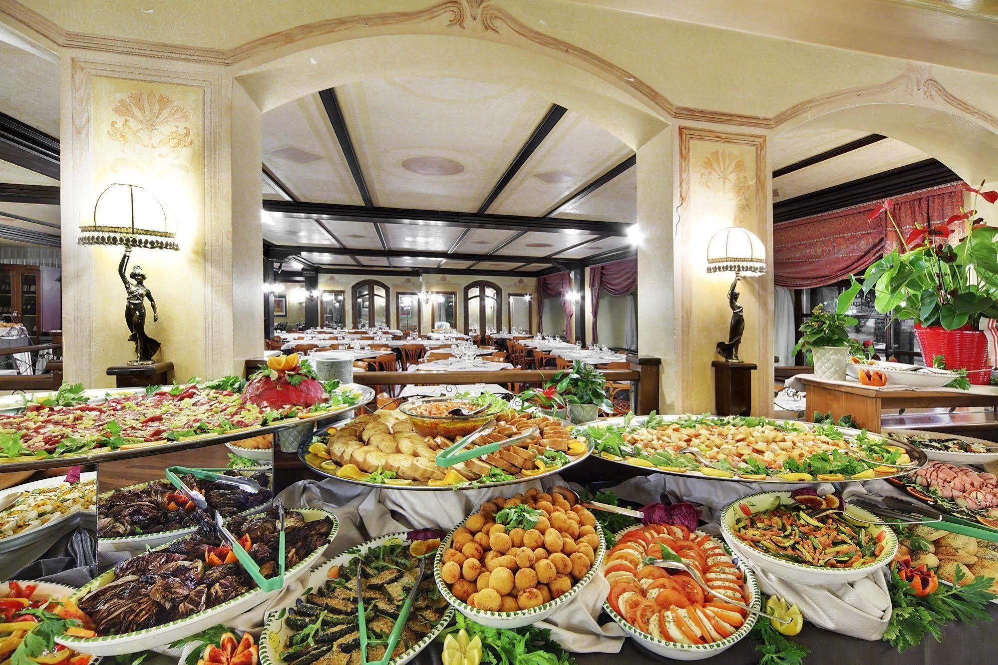 Hotel Club Relais Des Alpes Madonna Zewnętrze zdjęcie